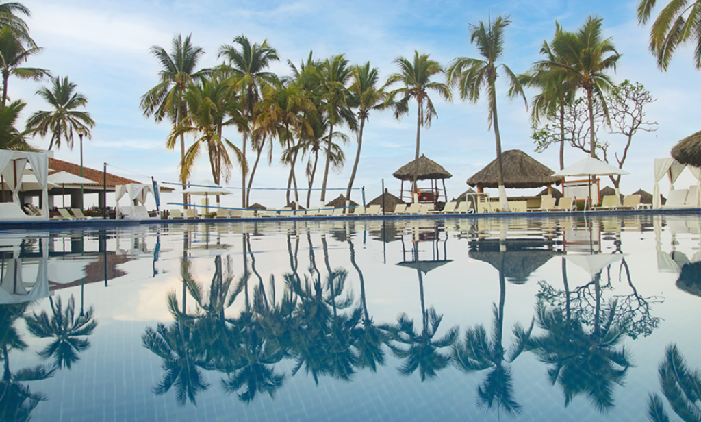 viaje a ixtapa todo incluido